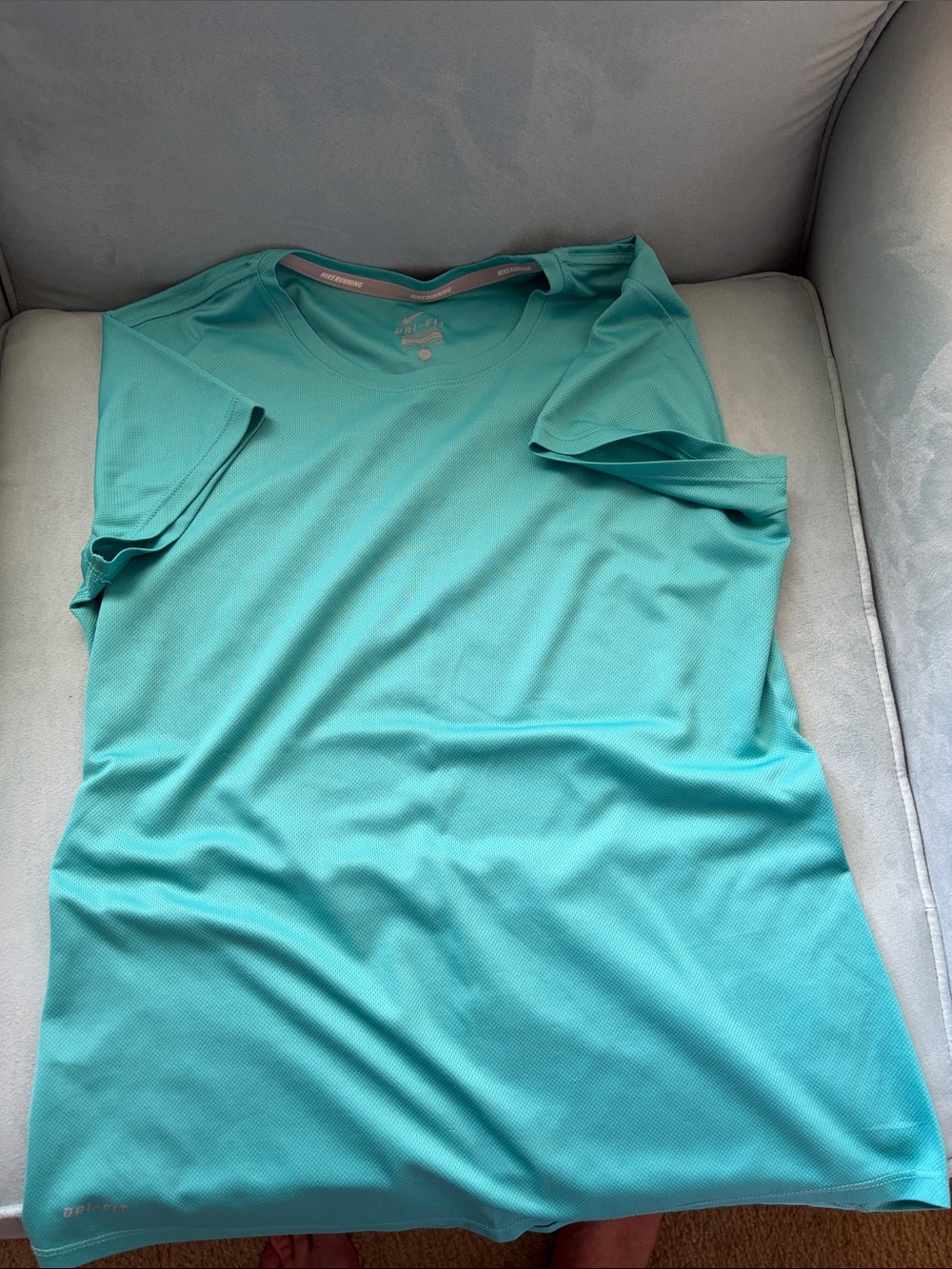 Nike Short Sleeve Performance Tee in Aqua Teal